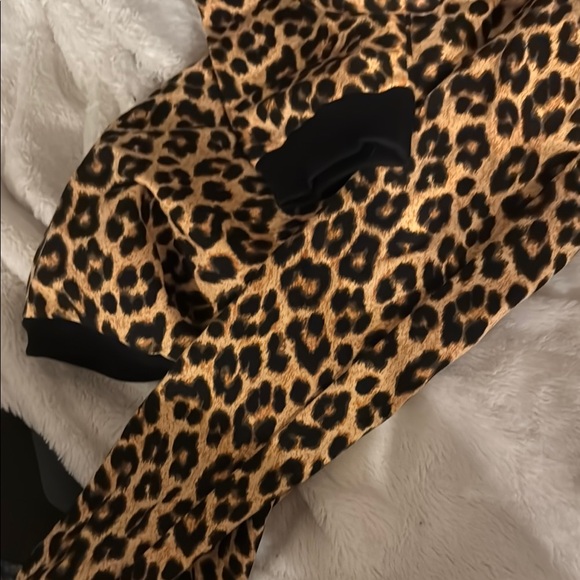 Savage X Fenty Leopard Print Jumpsuit - Picture 4 of 6